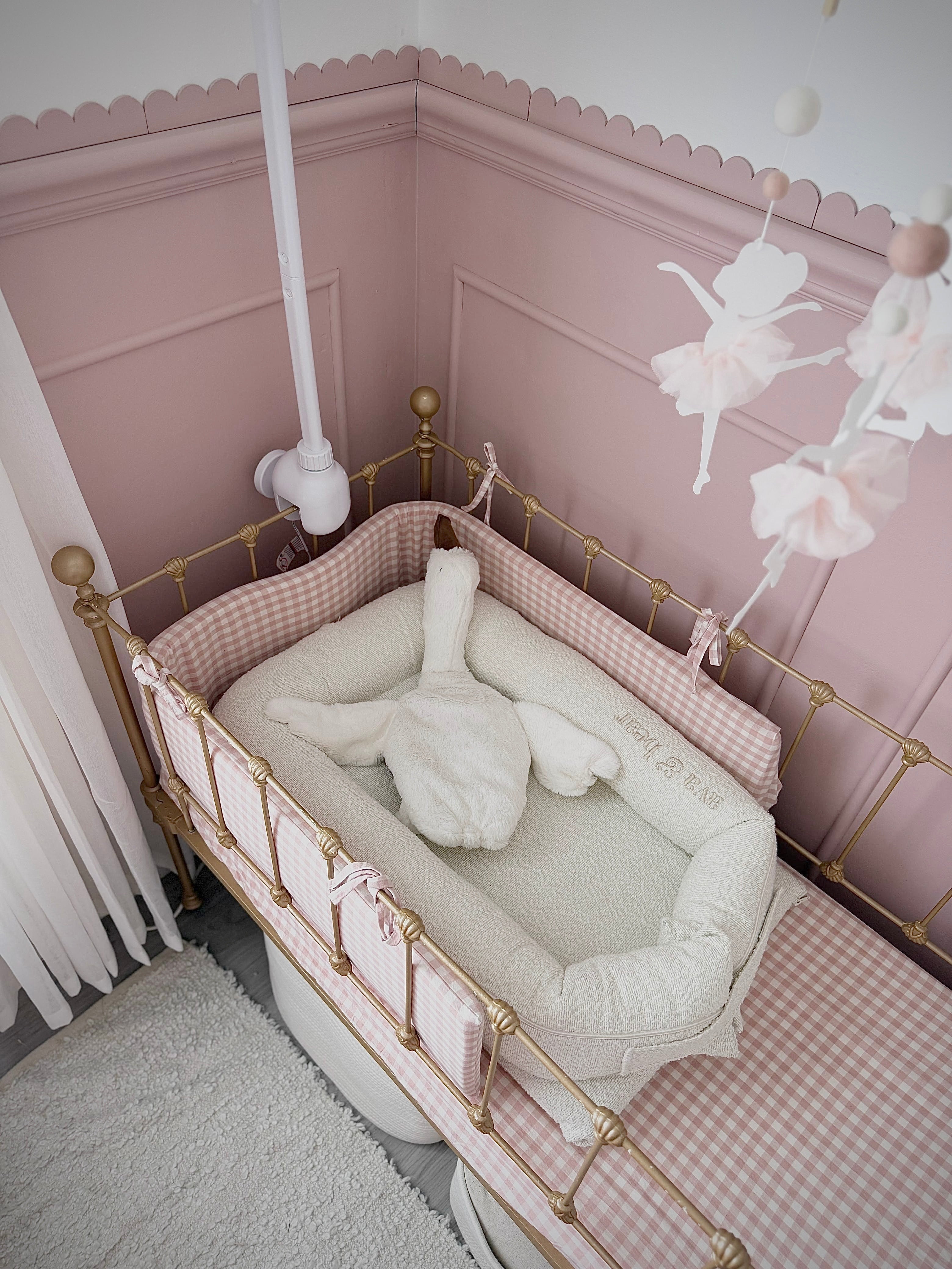 Lounging Pod - Boucle